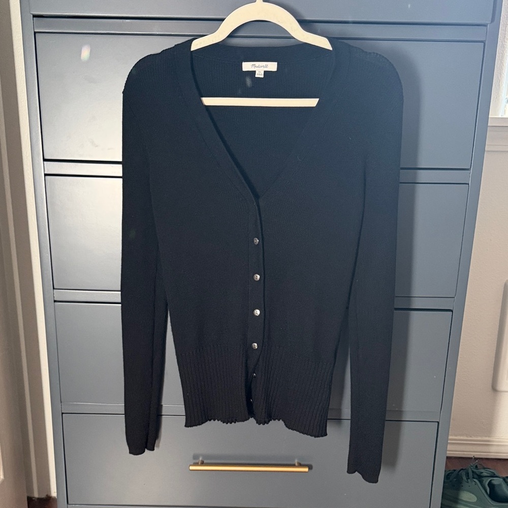 Madewell V-Neck Cardigan in Merino-Silk Blend